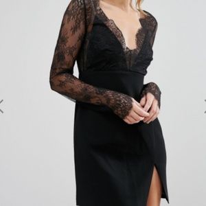 Stylestalker Lace Sleeve Plunge Mini Dress Slit